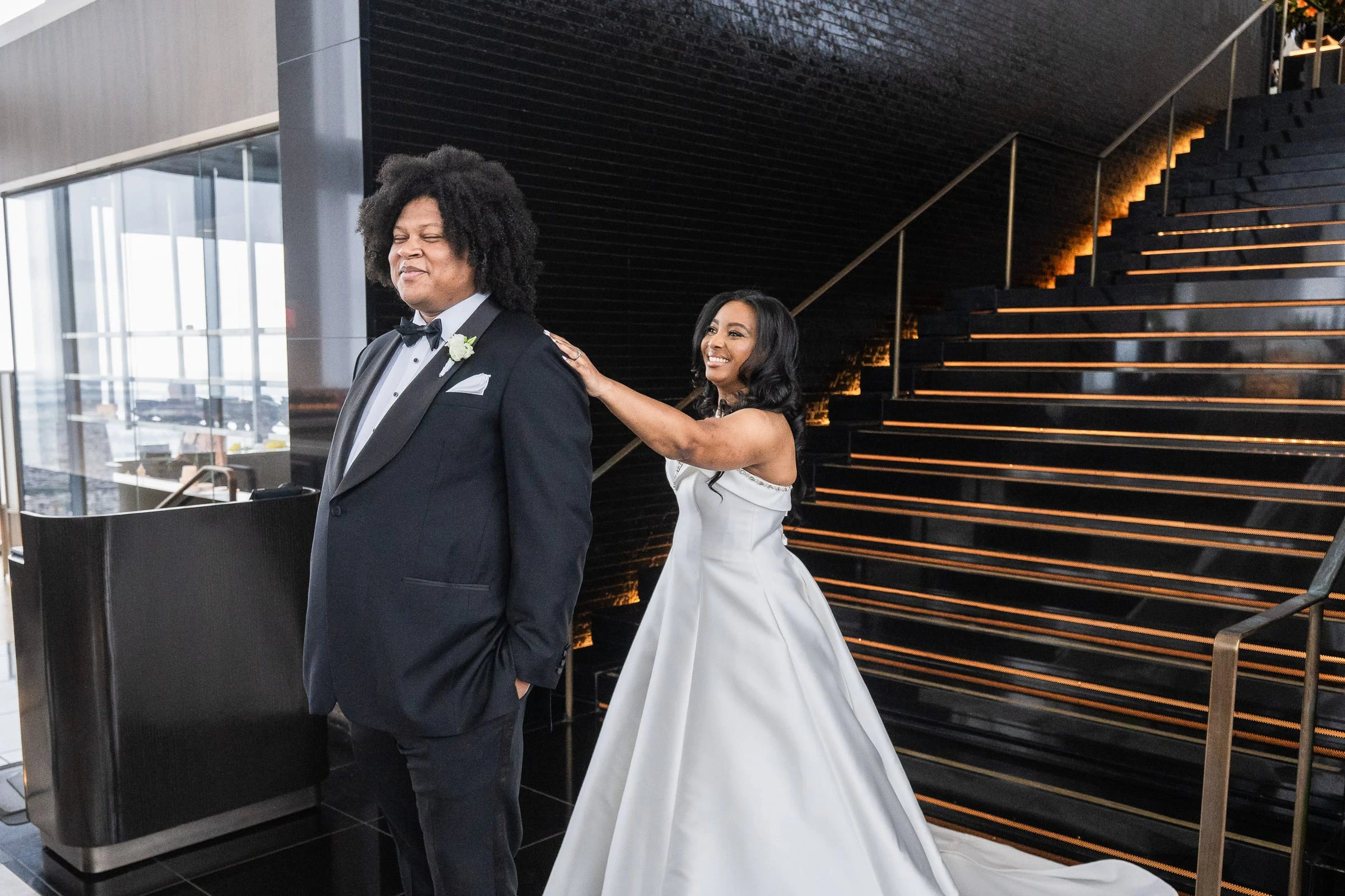 The couple beside the staircase in the lobby — Philadelphia Museum of Art, Philadelphia