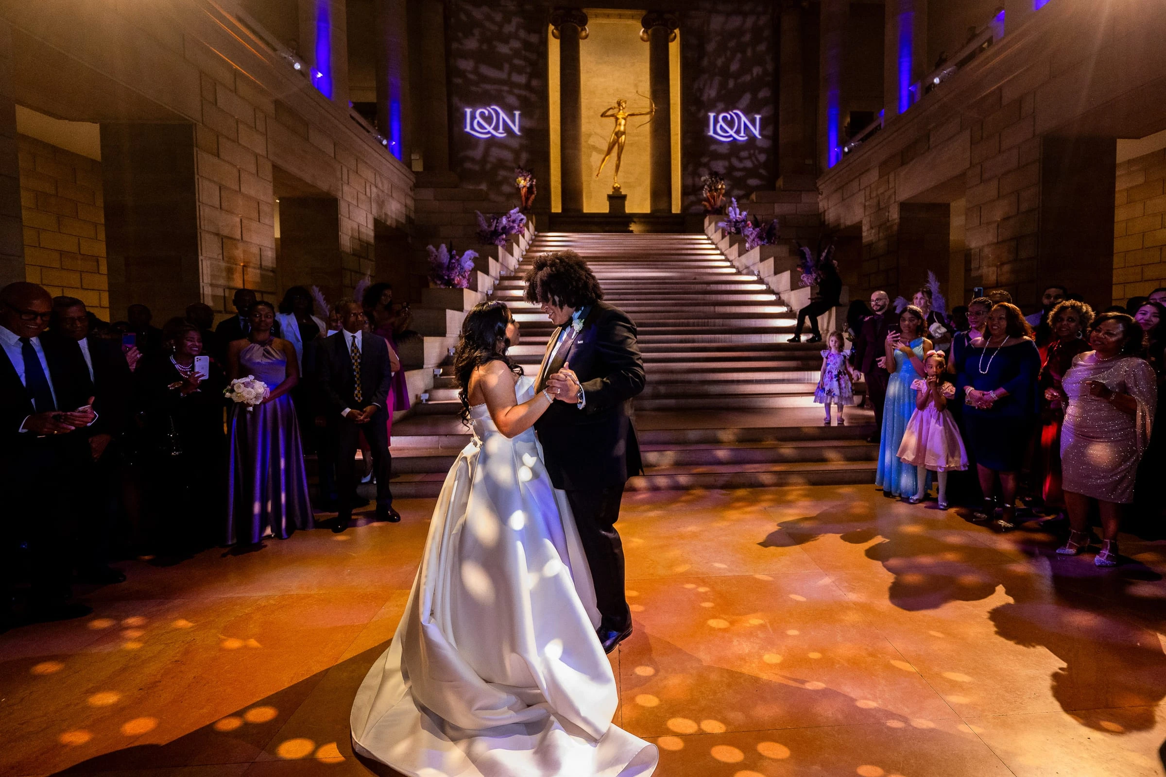 The first dance with the guests circled around — Philadelphia Museum of Art, Philadelphia