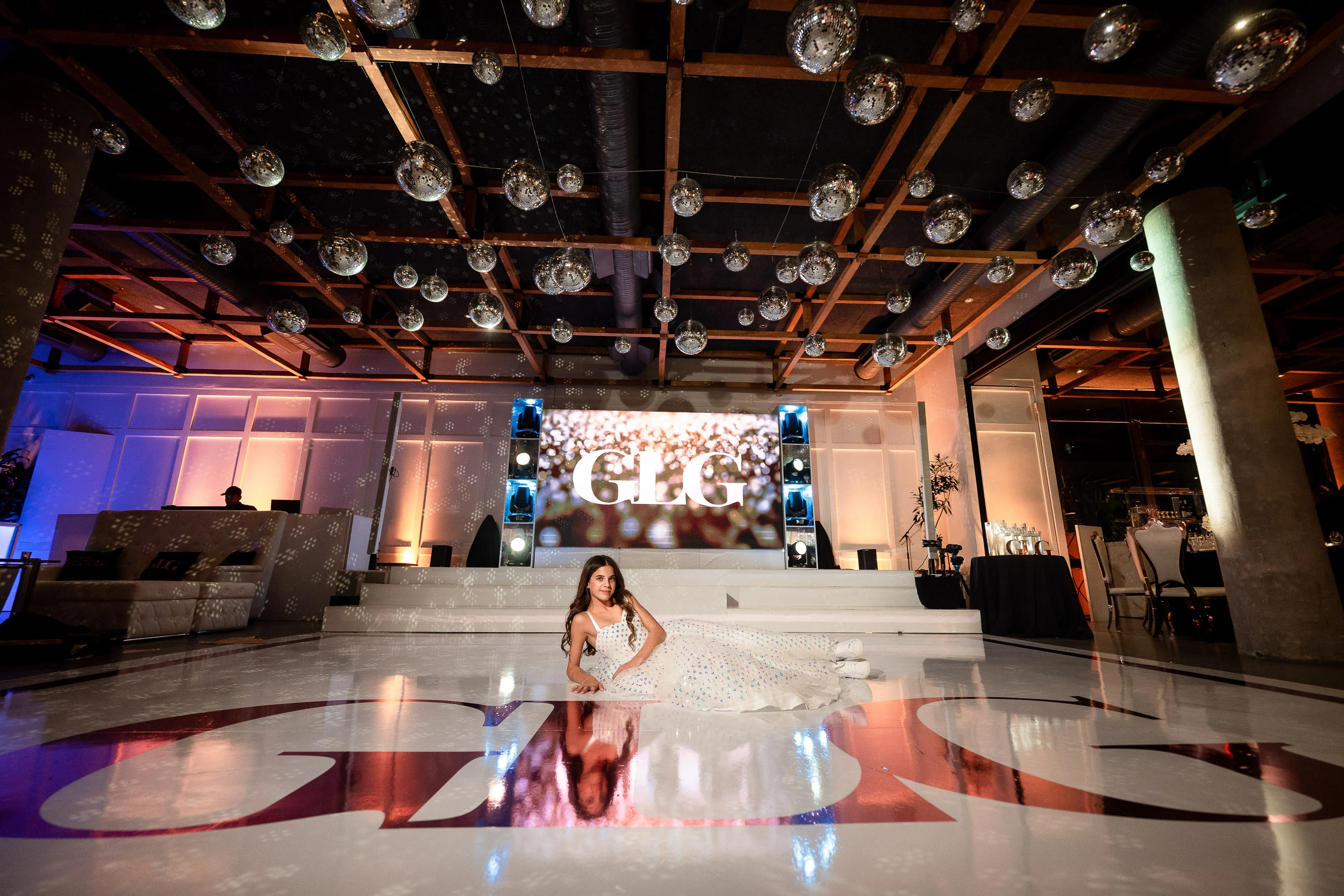 A bar or bat mitzvah photographed by André Maier Photography