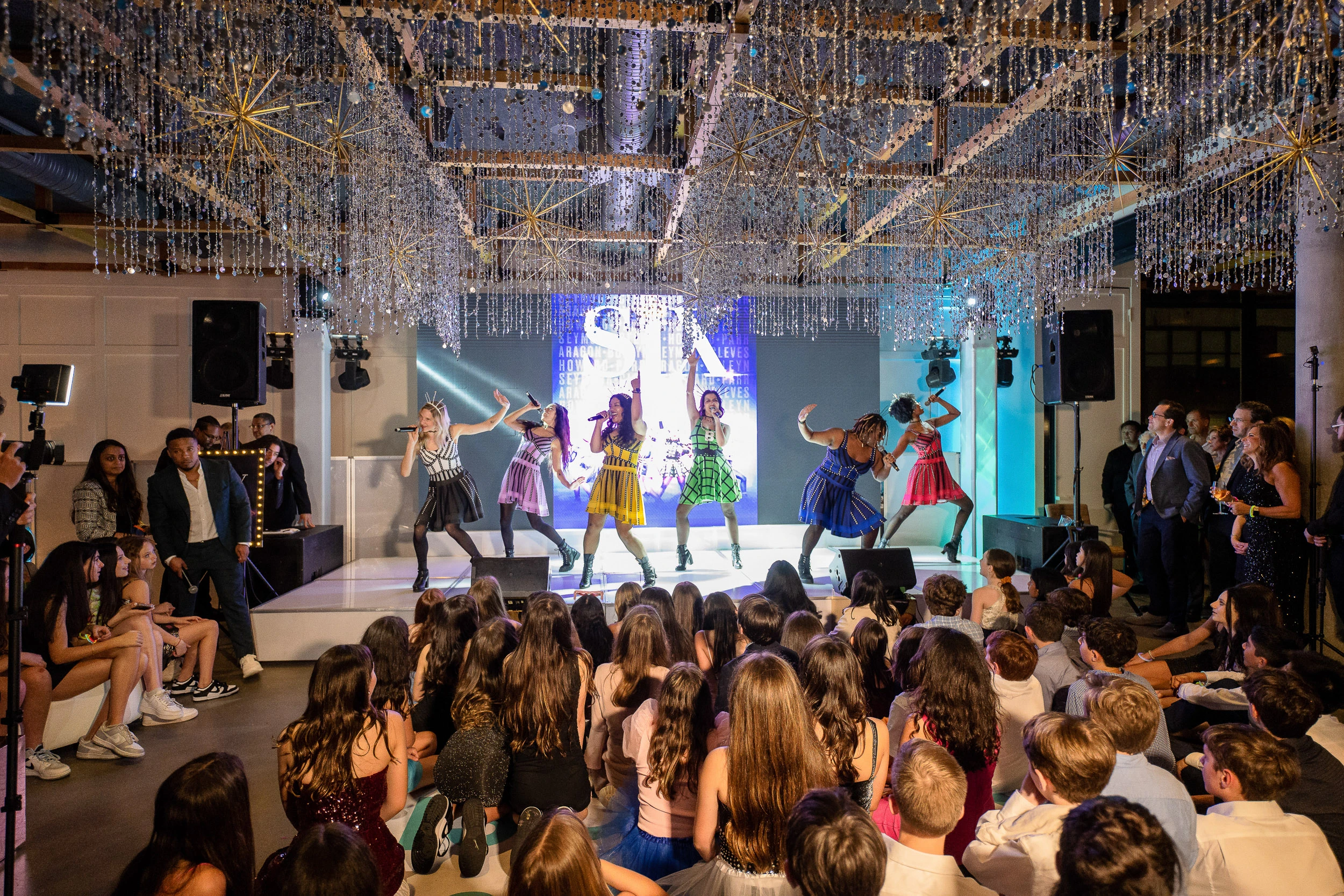 A bar or bat mitzvah photographed by André Maier Photography